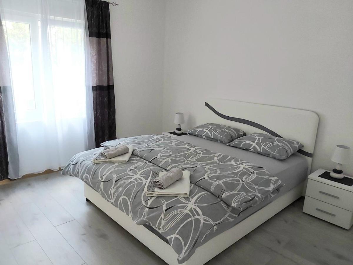 Apartment Marina 2 Kotor Bagian luar foto
